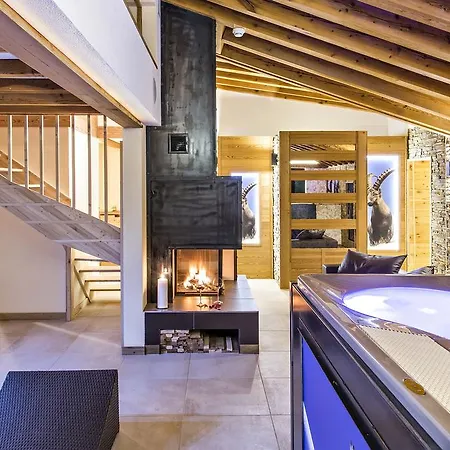 Palue Hotell