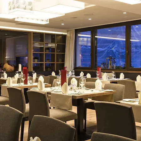 Palue Hotell